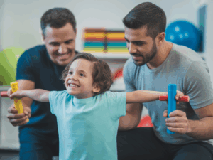 Fortalecendo Bíceps em Crianças com Autismo: Guia 2025